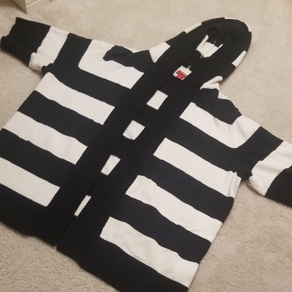 Chaps short sleeve hooded sweater